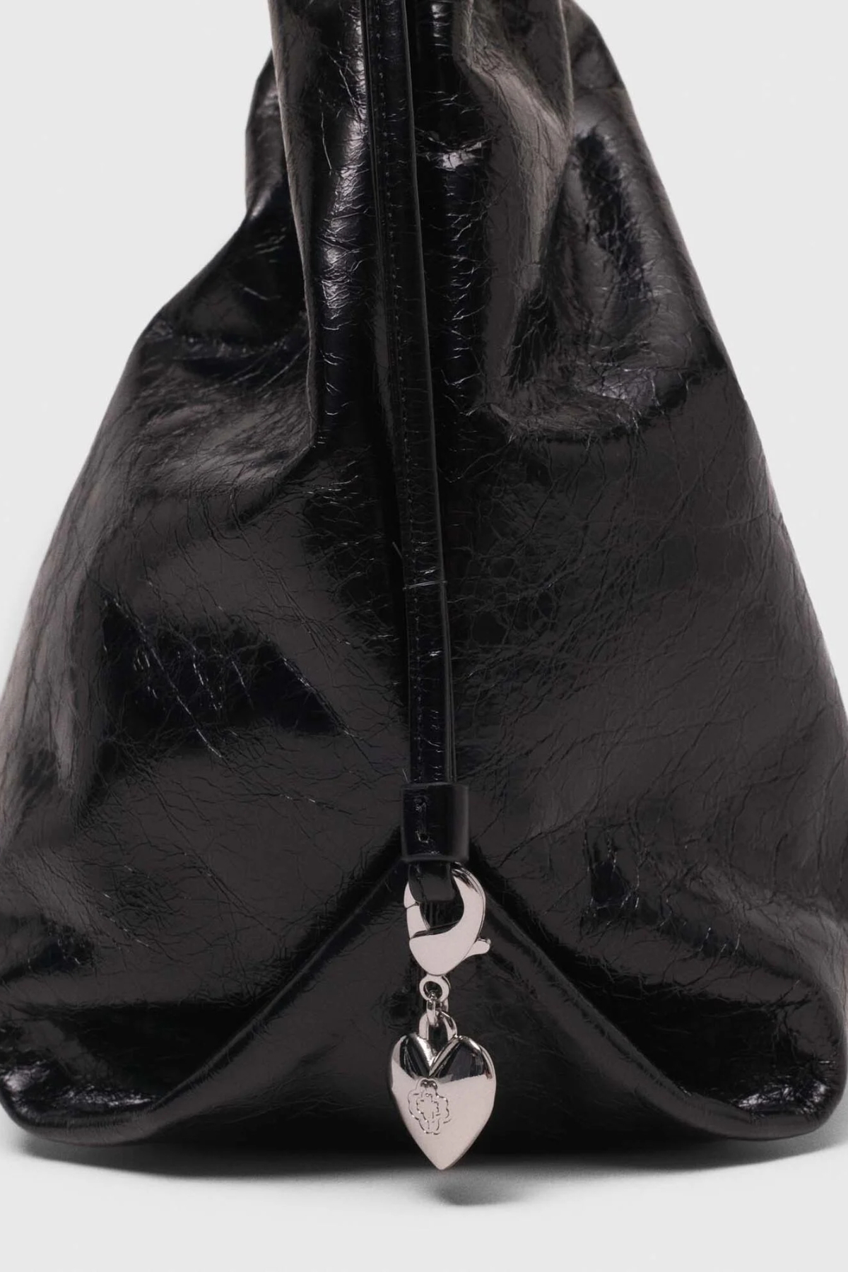 Sac M tote en cuir craquelé