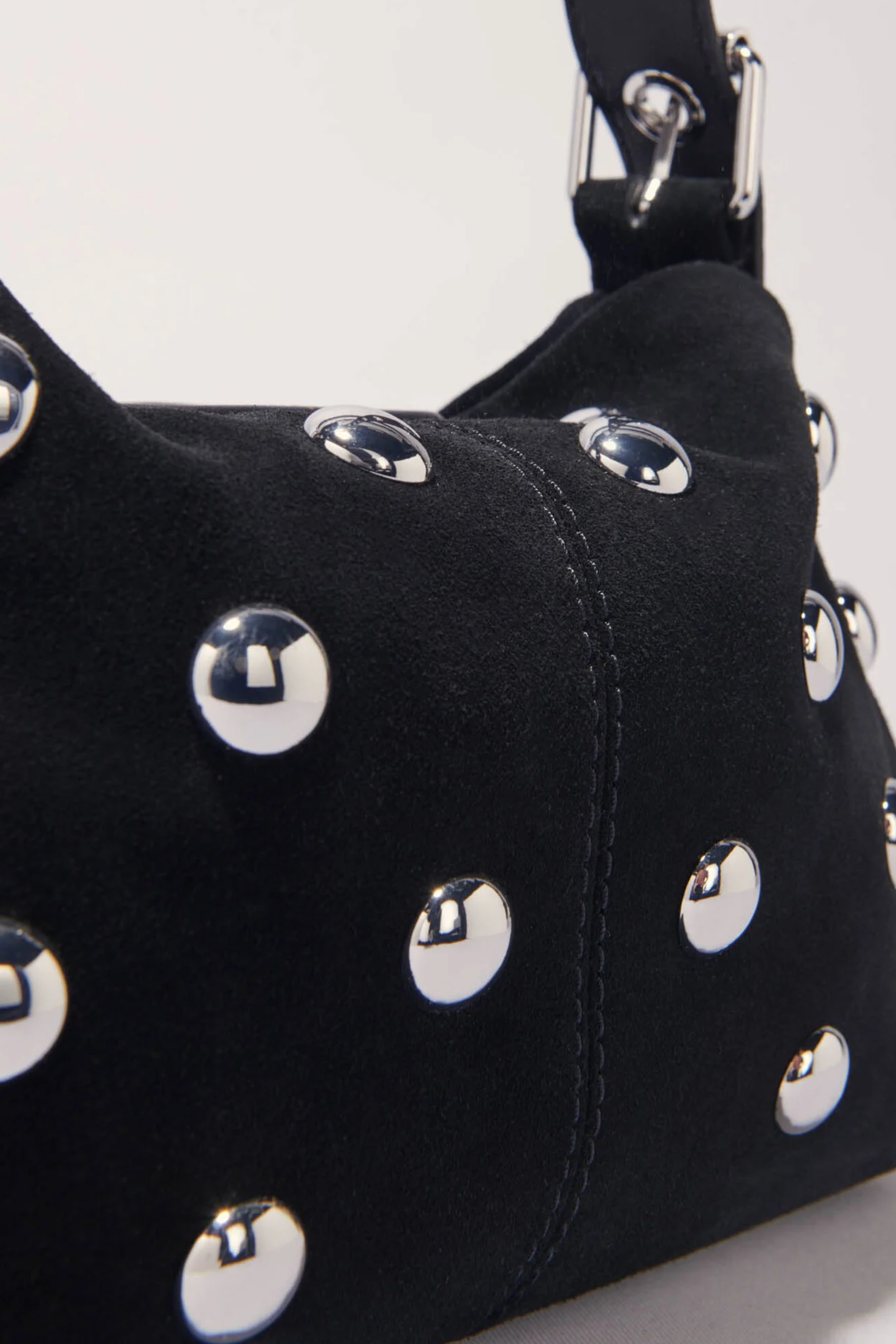 Sac Miss M en suède à studs
