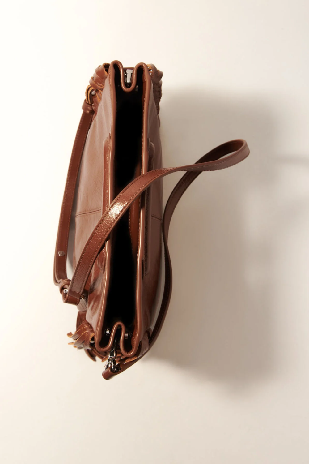 Sac M en cuir craquelé